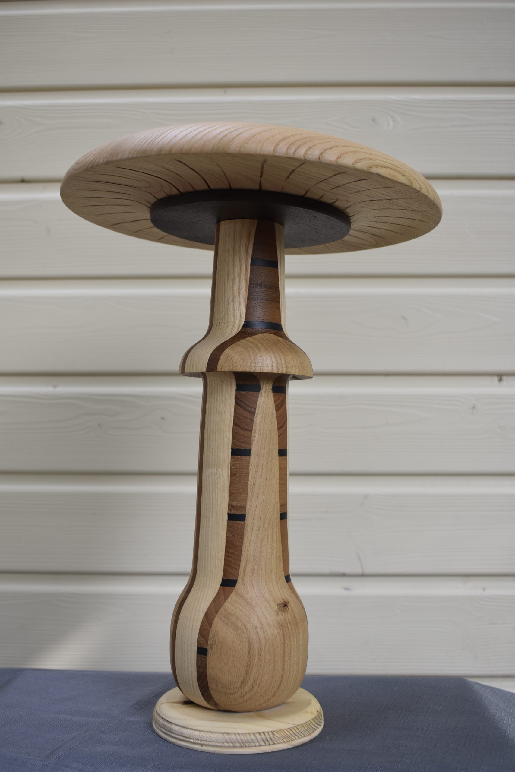 Champignon N°10 Chêne, Tech façon pont bateau, Châtaignier brossé, Wengé